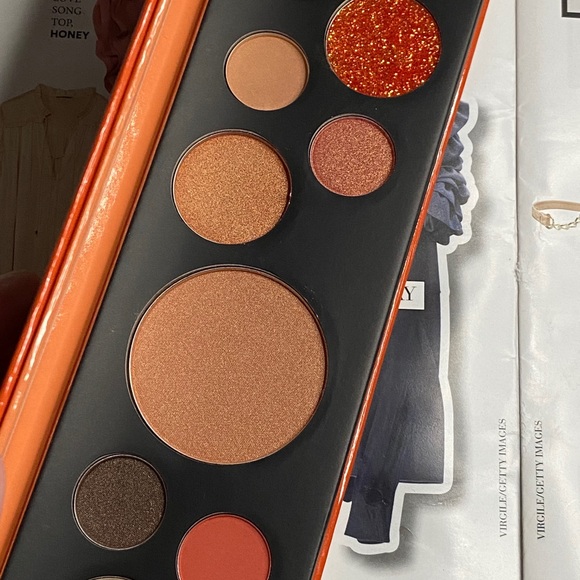 Touch in Sol fill up orange eyeshadow palette - Picture 3 of 3
